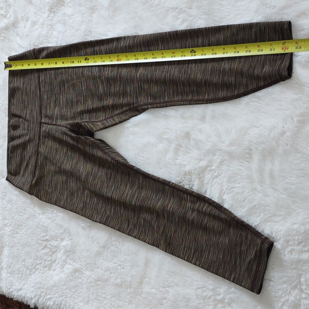 ATHLETA Black And Green Set. - Picture 10 of 17